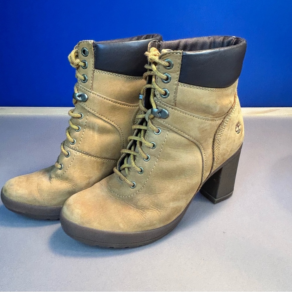 Timberland Camdale Field Combat Boots Tan Leather Lace-Up Boot Women’s Size 8